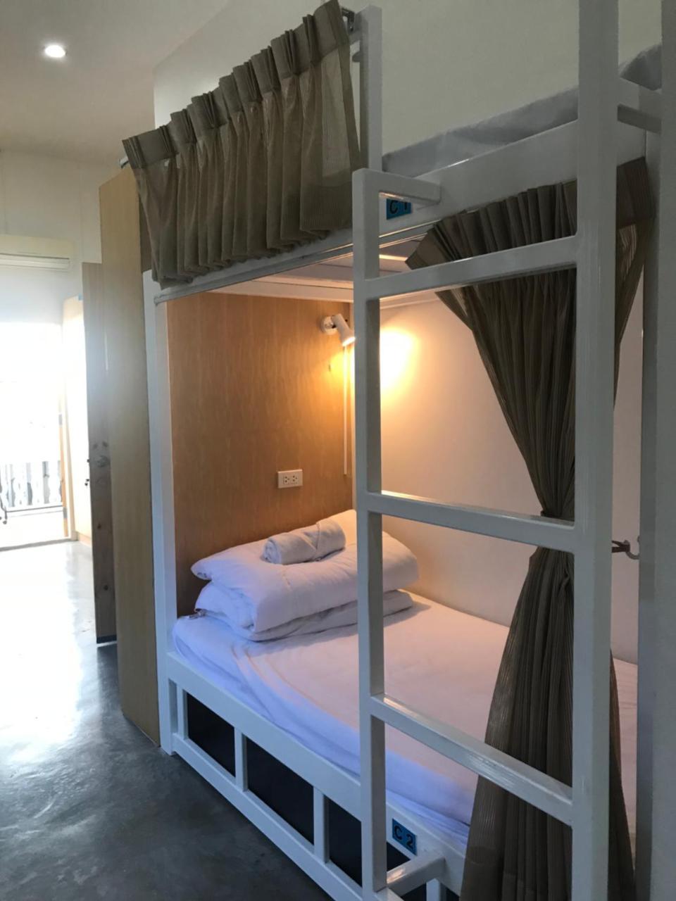 Jindabyne Cafe & Hostel Chiang Mai Exterior foto